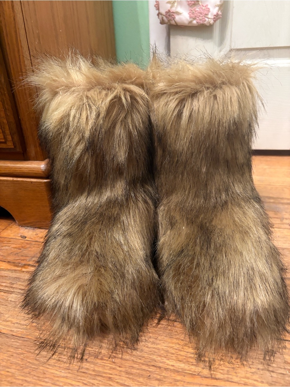 Rue21 Faux Fur Brown Winter Boots